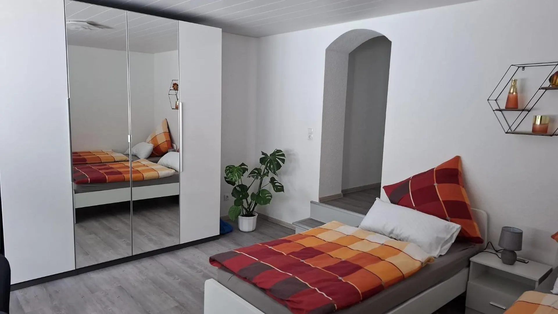 Ferienwohnung Unterrath Dusseldorf 0*,  Germany